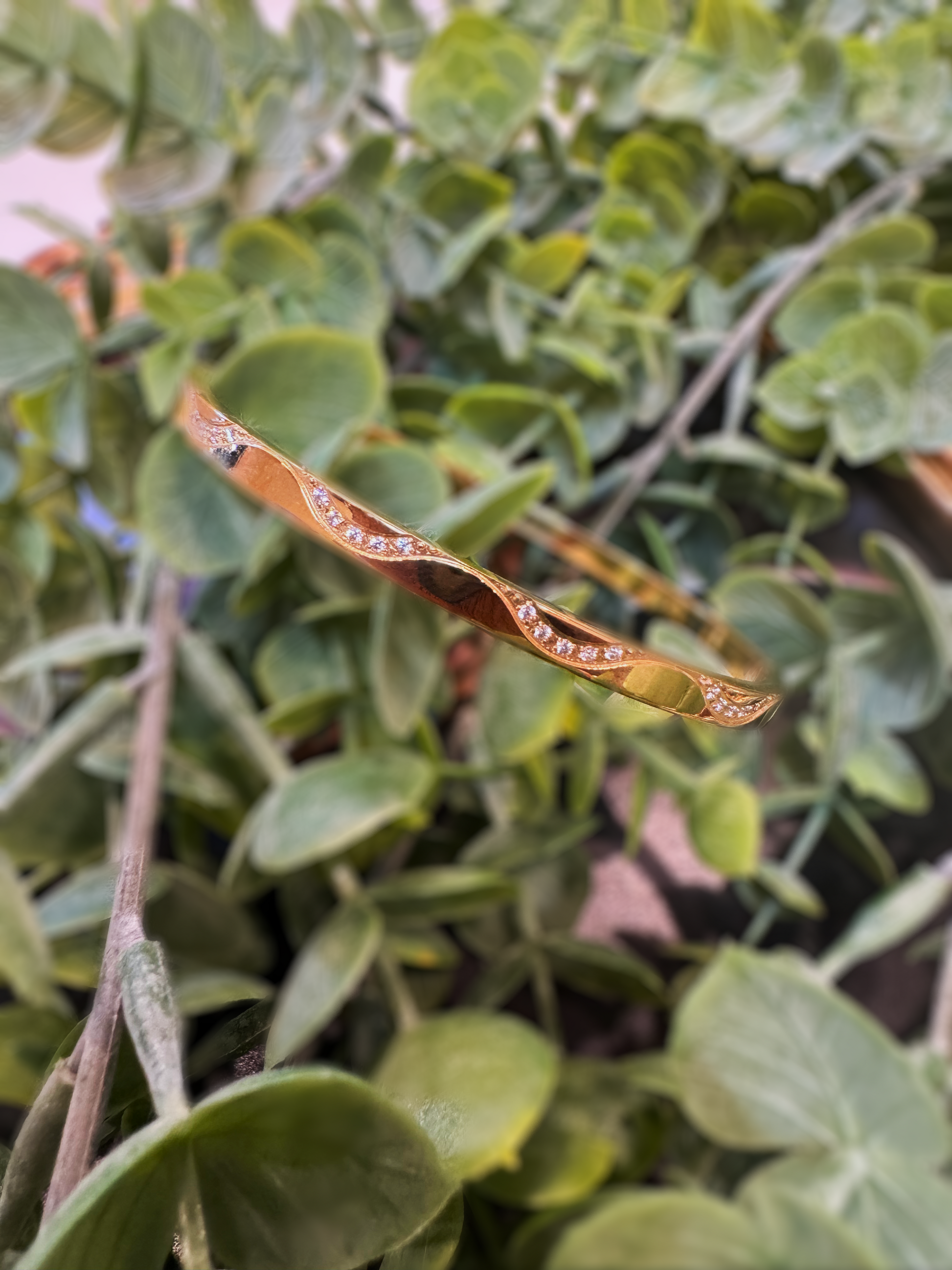 Golden Current Bangle